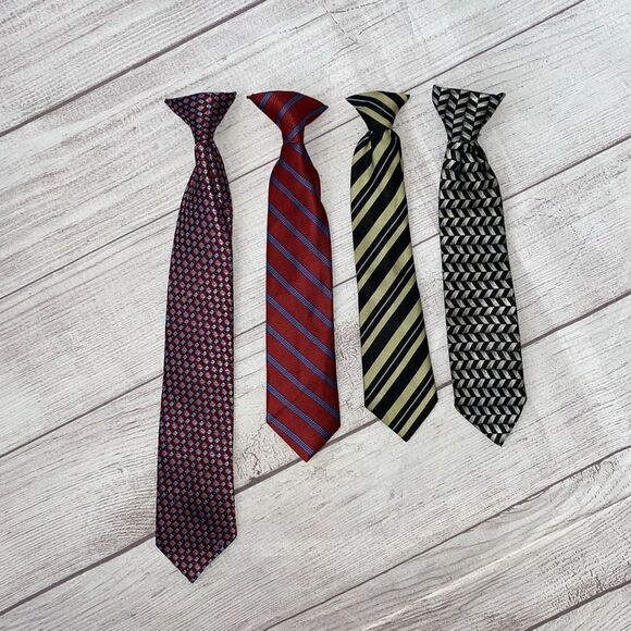 JCPenny and George bundle of 4 clip on little boys neckties - Picture 1 of 8
